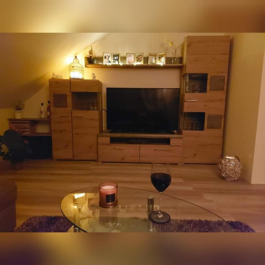 Ferienwohnung -Auszeit-Sayn เบนดอร์ฟ ภายนอก รูปภาพ